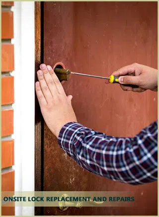 Neighborhood Locksmith Store Chicago, IL 312-288-7661 - lock-rep-cont-img